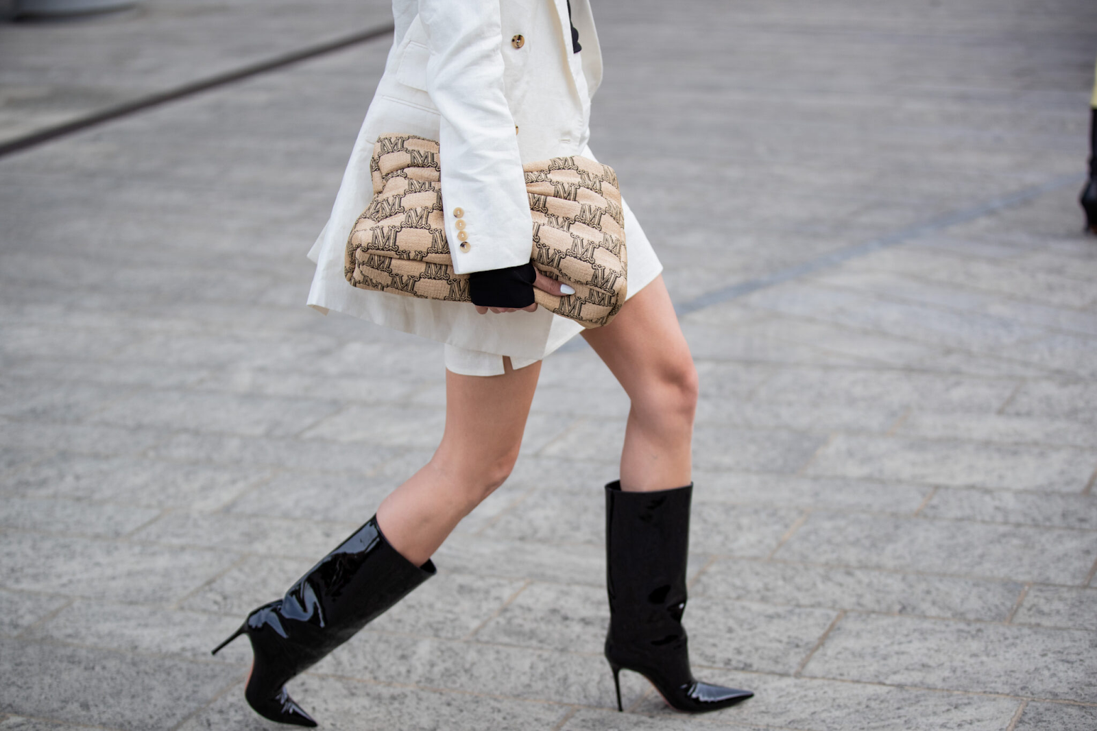 Les bottes tendance pour femme : quels modèles chercher sur  à  l'occasion du Black Friday ? | Blog 