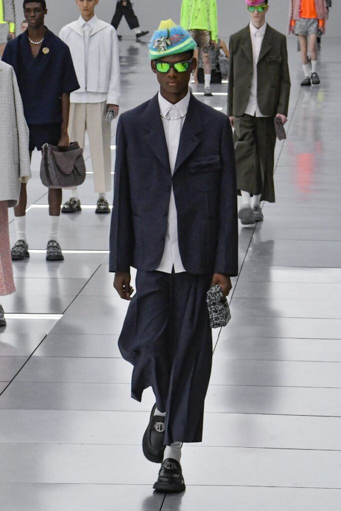 Chaussures pour hommes tendance pour 2024 : mocassins noirs, Dior